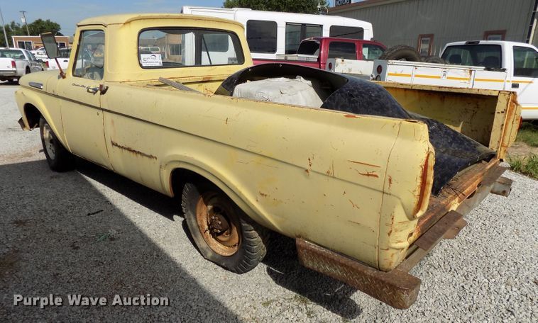 image for item DE7732 1961 Ford F250 Custom Cab pickup truck