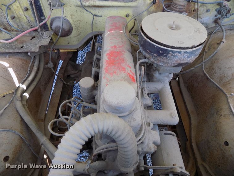 image for item DE7732 1961 Ford F250 Custom Cab pickup truck