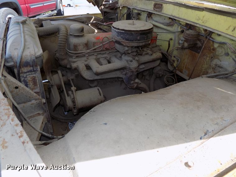 image for item DE7732 1961 Ford F250 Custom Cab pickup truck