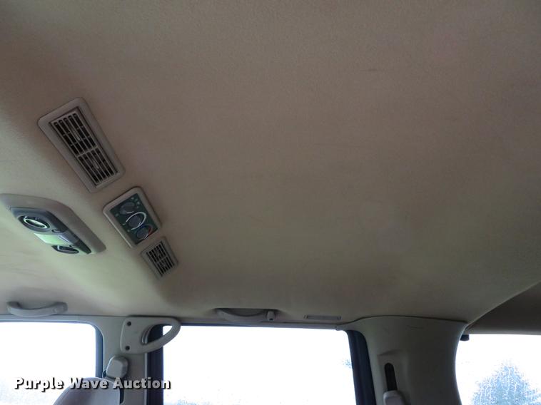 image for item DE8142 1997 Chevrolet Suburban K2500 LS SUV