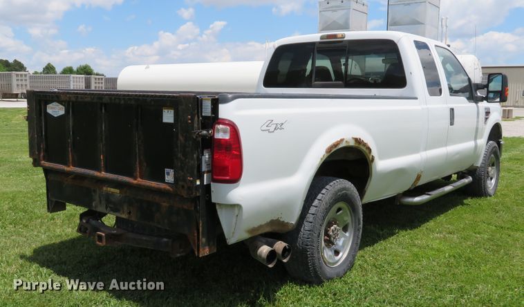 image for item DE8145 2008 Ford F250 Super Duty XLT SuperCab pickup truck
