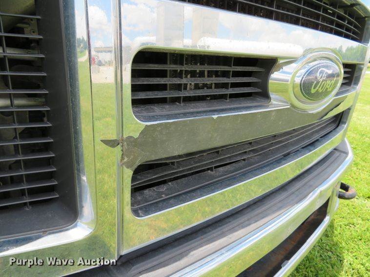 image for item DE8145 2008 Ford F250 Super Duty XLT SuperCab pickup truck