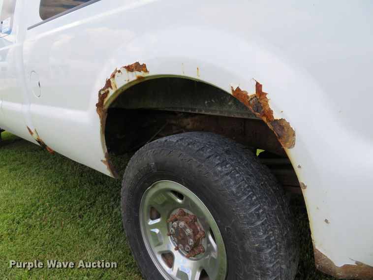 image for item DE8145 2008 Ford F250 Super Duty XLT SuperCab pickup truck