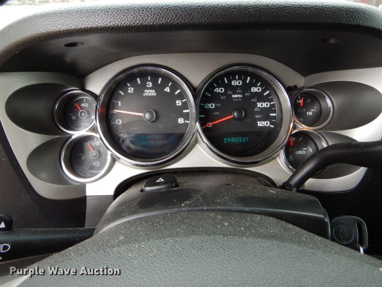 image for item DE8463 2008 Chevrolet Silverado 1500 Crew Cab pickup truck