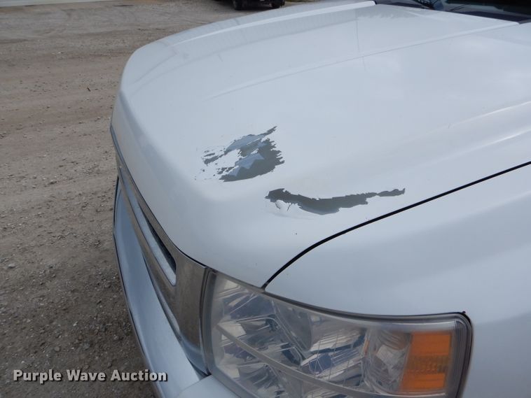 image for item DE8463 2008 Chevrolet Silverado 1500 Crew Cab pickup truck