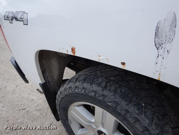 image for item DE8463 2008 Chevrolet Silverado 1500 Crew Cab pickup truck