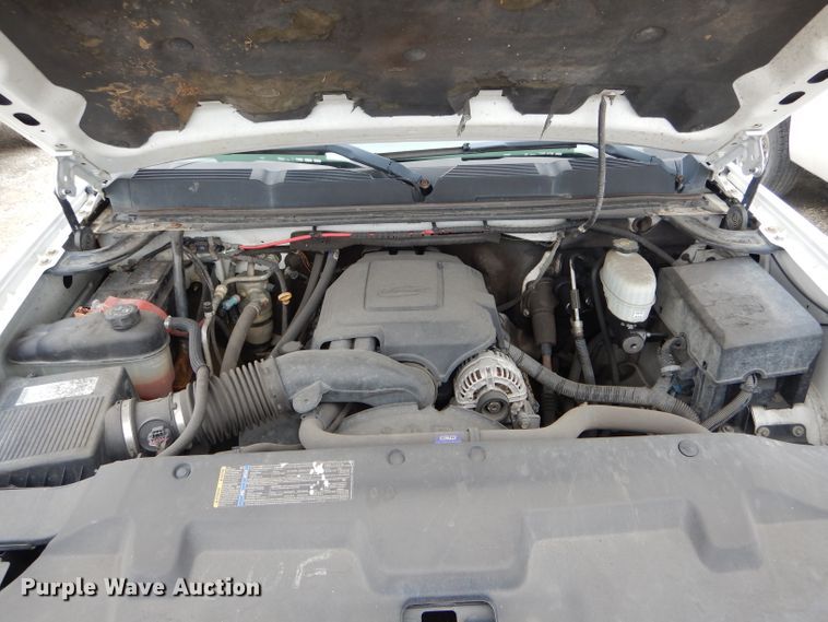 image for item DE8465 2008 Chevrolet Silverado 2500HD Crew Cab pickup truck