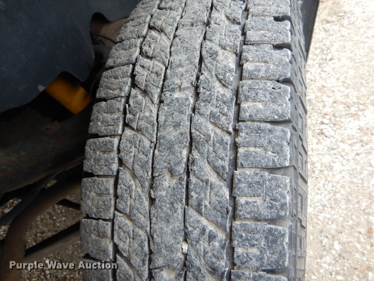 image for item DE8465 2008 Chevrolet Silverado 2500HD Crew Cab pickup truck