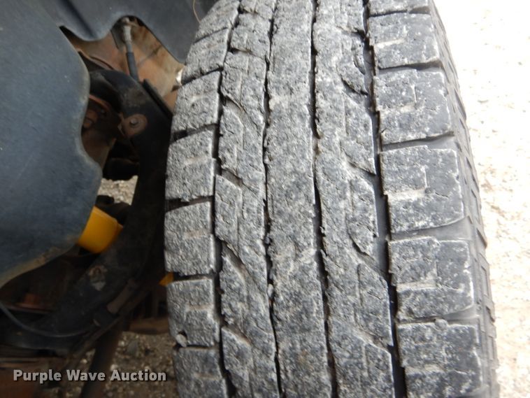 image for item DE8465 2008 Chevrolet Silverado 2500HD Crew Cab pickup truck