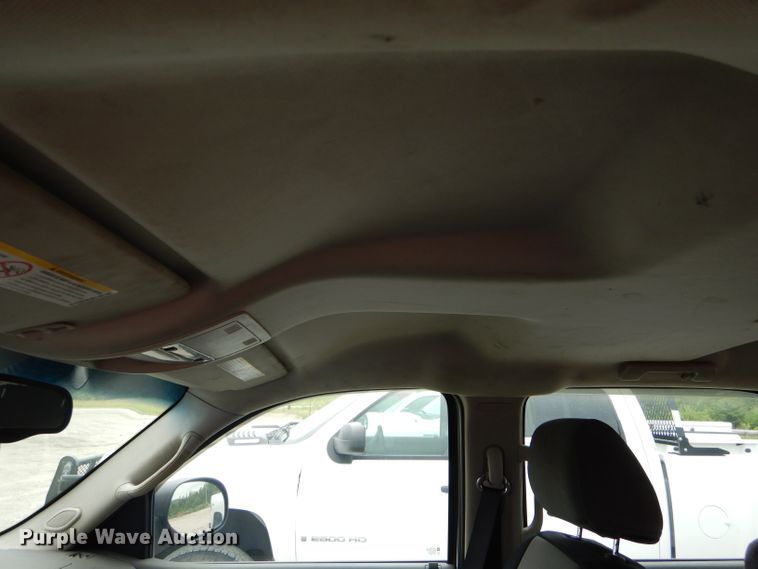 image for item DE8466 2008 Chevrolet Silverado 2500HD Crew Cab pickup truck