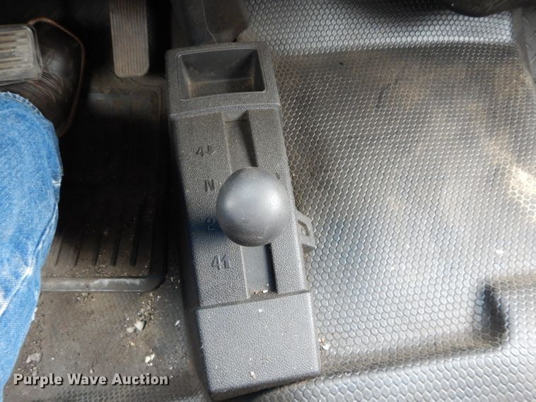 image for item DE8466 2008 Chevrolet Silverado 2500HD Crew Cab pickup truck