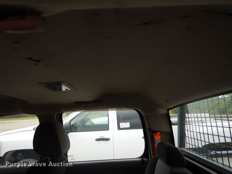 image for item DE8466 2008 Chevrolet Silverado 2500HD Crew Cab pickup truck