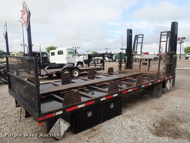 image for item DF1232 Gas cylinder pallet bed