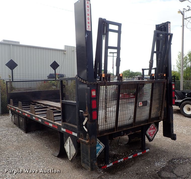 image for item DF1232 Gas cylinder pallet bed