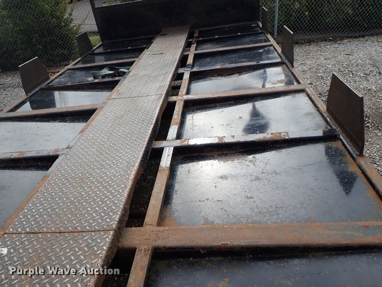 image for item DF1232 Gas cylinder pallet bed