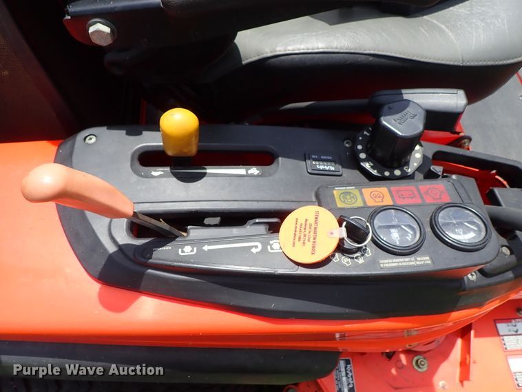 image for item DF1239 Kubota ZD326P ZTR lawn mower