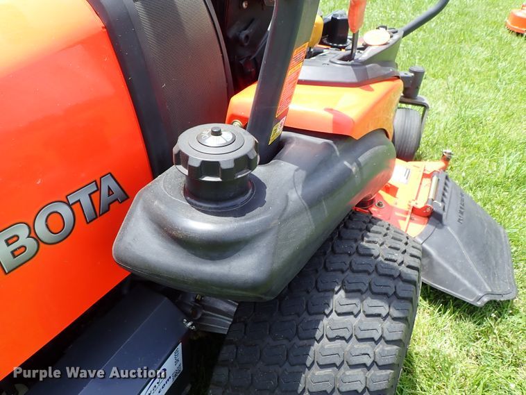 image for item DF1239 Kubota ZD326P ZTR lawn mower