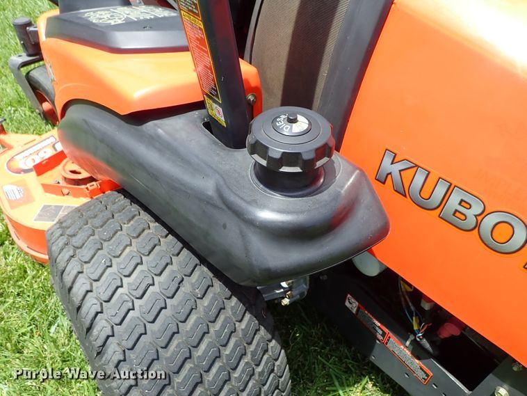 image for item DF1239 Kubota ZD326P ZTR lawn mower