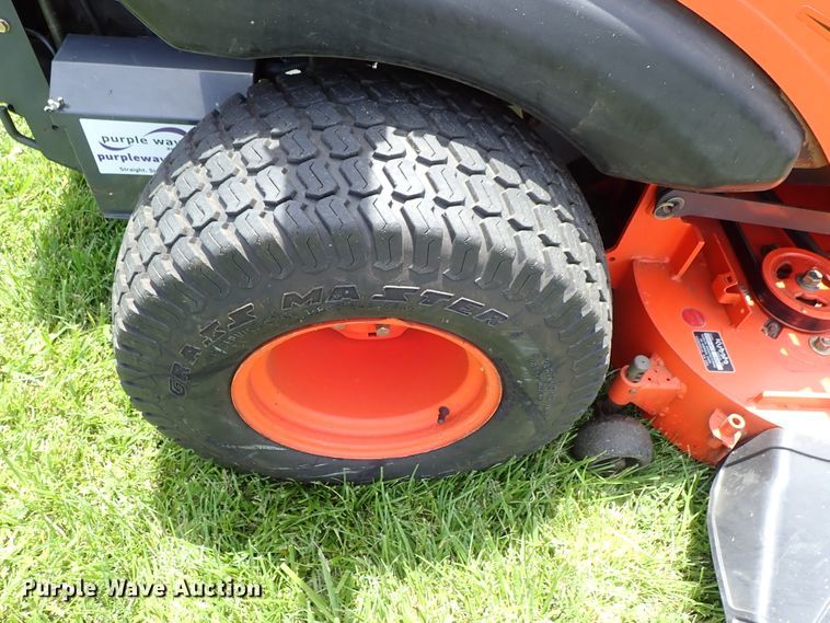 image for item DF1239 Kubota ZD326P ZTR lawn mower