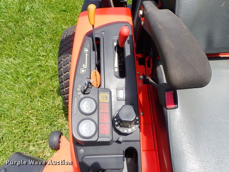 image for item DF1240 2015 Kubota ZD326HL ZTR lawn mower