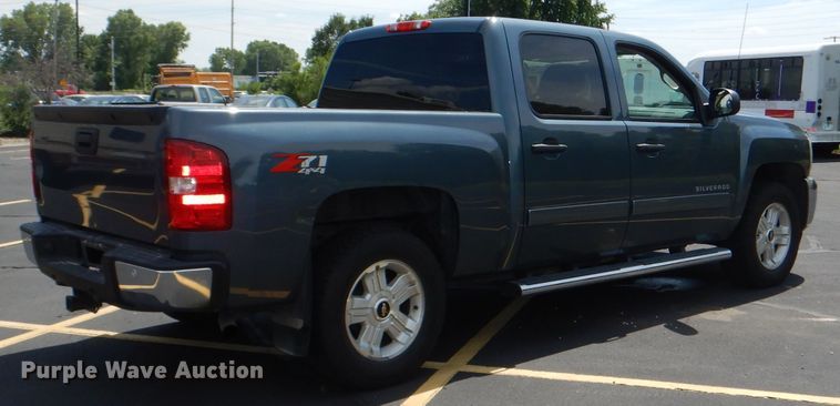 image for item DG1143 2012 Chevrolet Silverado 1500 Crew Cab pickup truck