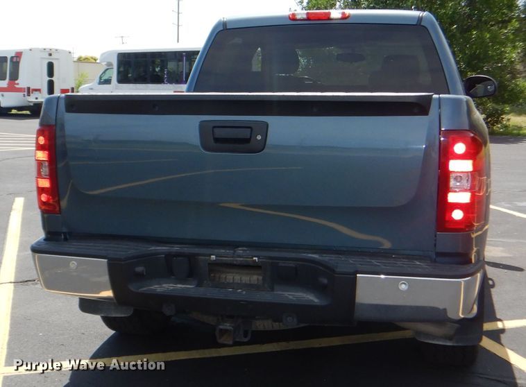 image for item DG1143 2012 Chevrolet Silverado 1500 Crew Cab pickup truck