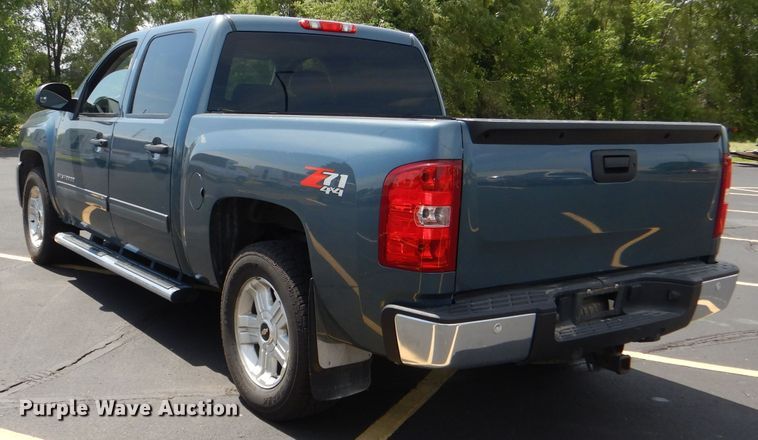 image for item DG1143 2012 Chevrolet Silverado 1500 Crew Cab pickup truck