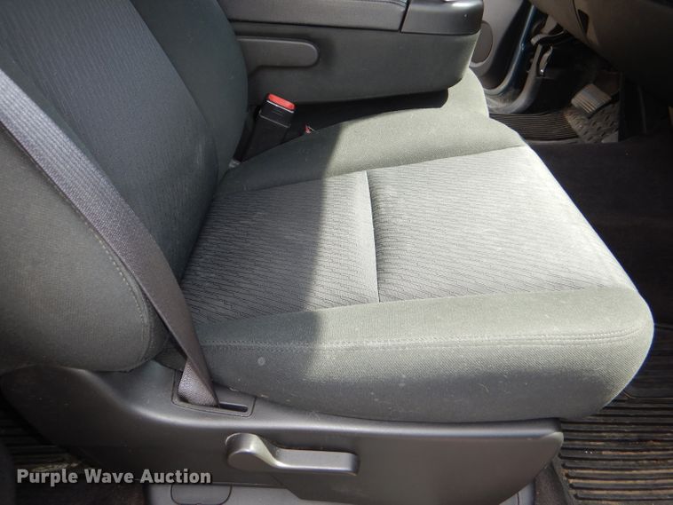 image for item DG1143 2012 Chevrolet Silverado 1500 Crew Cab pickup truck