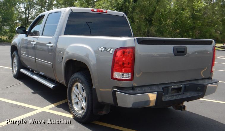 image for item DG1144 2012 GMC Sierra 1500 Crew Cab pickup truck