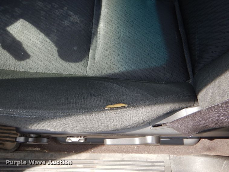 image for item DG1144 2012 GMC Sierra 1500 Crew Cab pickup truck