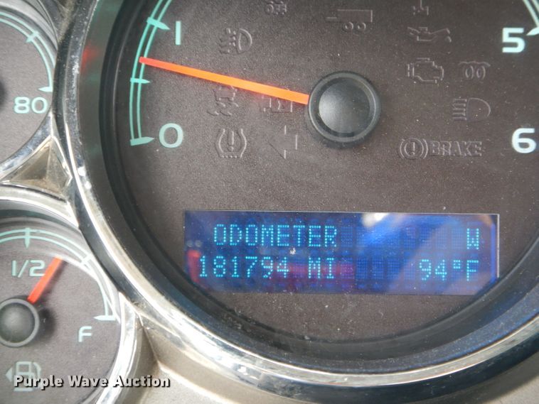 image for item DG1144 2012 GMC Sierra 1500 Crew Cab pickup truck