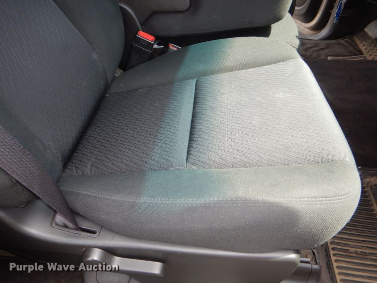 image for item DG1144 2012 GMC Sierra 1500 Crew Cab pickup truck