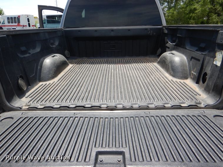 image for item DG1144 2012 GMC Sierra 1500 Crew Cab pickup truck