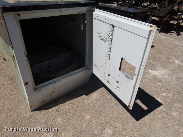 image for item DG1248 Toolboxes