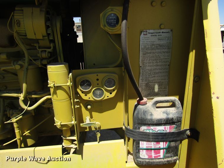 image for item DG1252 Ingersoll Rand DR-250 air compressor