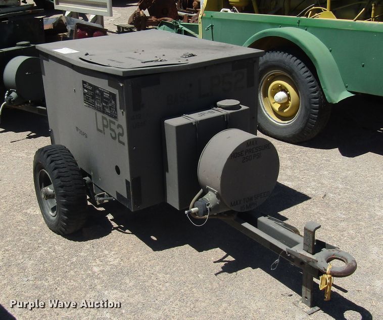 image for item DG1253 (2) Ingersoll Rand MC2A air compressors