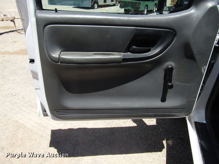 image for item DG1256 2006 Ford Ranger pickup truck
