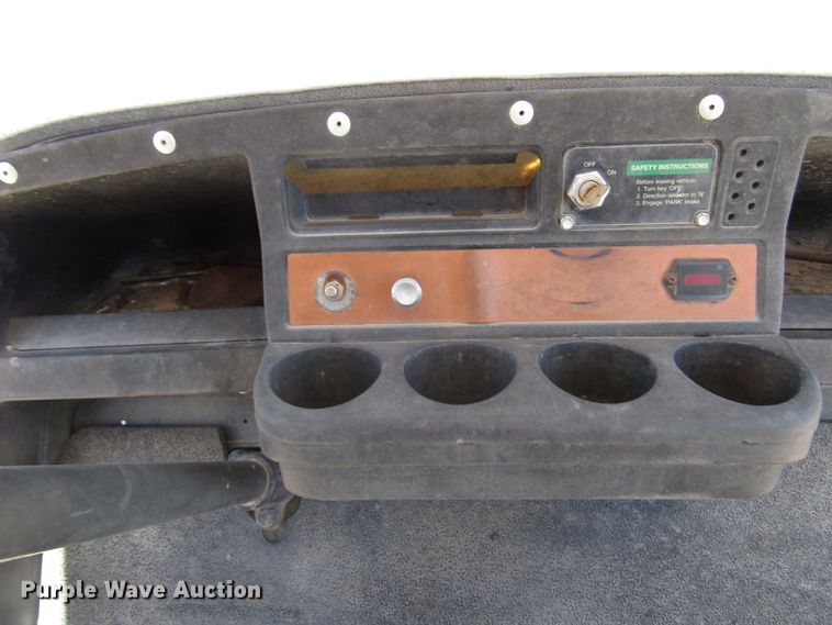 image for item DG1258 (6) golf carts