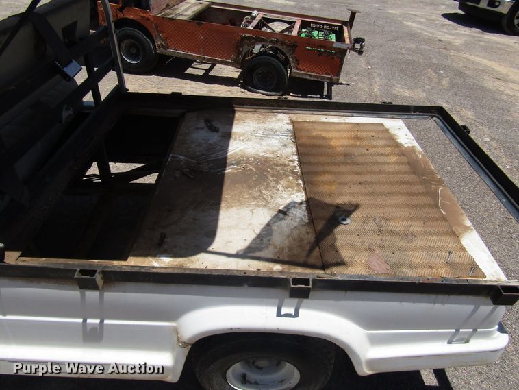 image for item DG1258 (6) golf carts