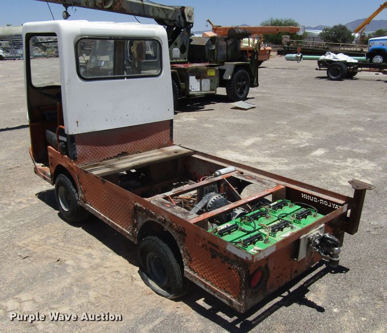 image for item DG1258 (6) golf carts