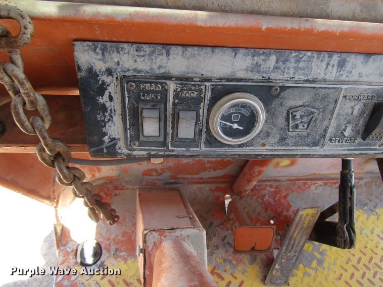 image for item DG1258 (6) golf carts