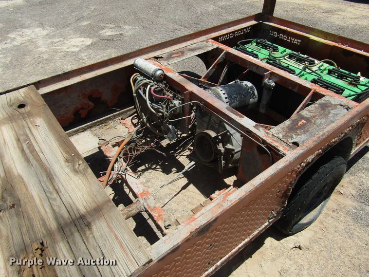 image for item DG1258 (6) golf carts