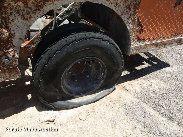 image for item DG1258 (6) golf carts