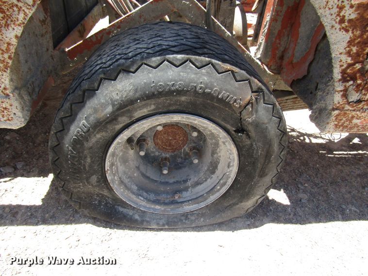 image for item DG1258 (6) golf carts