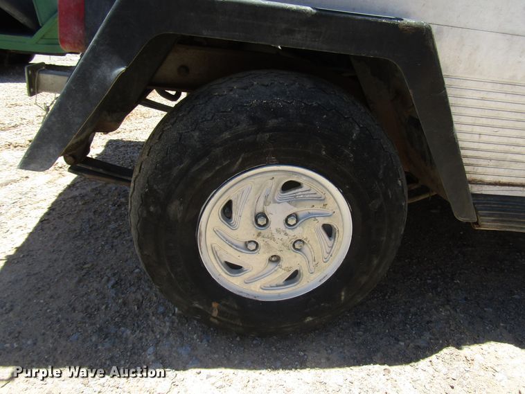 image for item DG1258 (6) golf carts