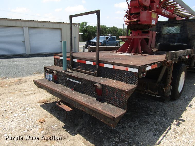 image for item DG1273 1991 GMC TopKick C6500 bucket truck