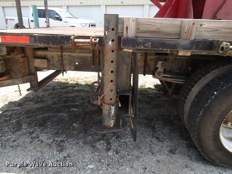 image for item DG1273 1991 GMC TopKick C6500 bucket truck