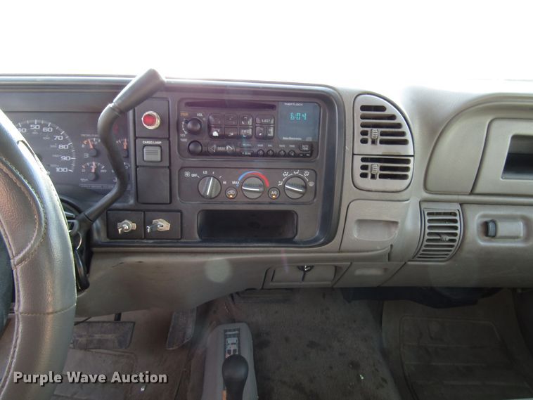 image for item DG1283 1998 GMC Sierra 2500 Ext. Cab pickup truck