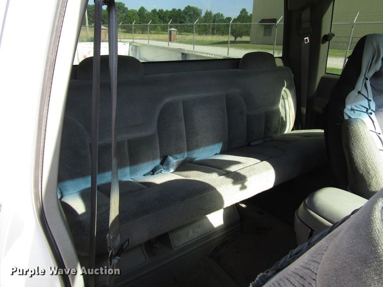 image for item DG1283 1998 GMC Sierra 2500 Ext. Cab pickup truck