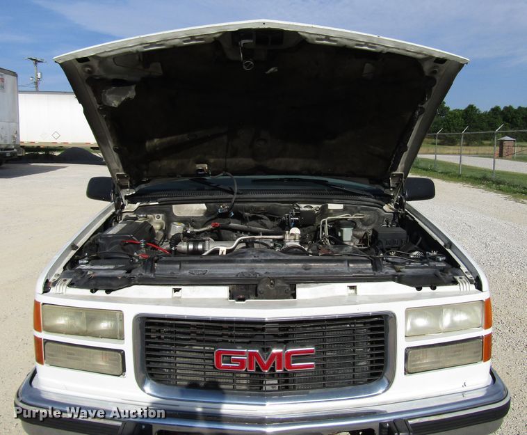 image for item DG1283 1998 GMC Sierra 2500 Ext. Cab pickup truck